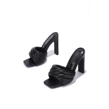 Load image into Gallery viewer, Lovely - Black Heel
